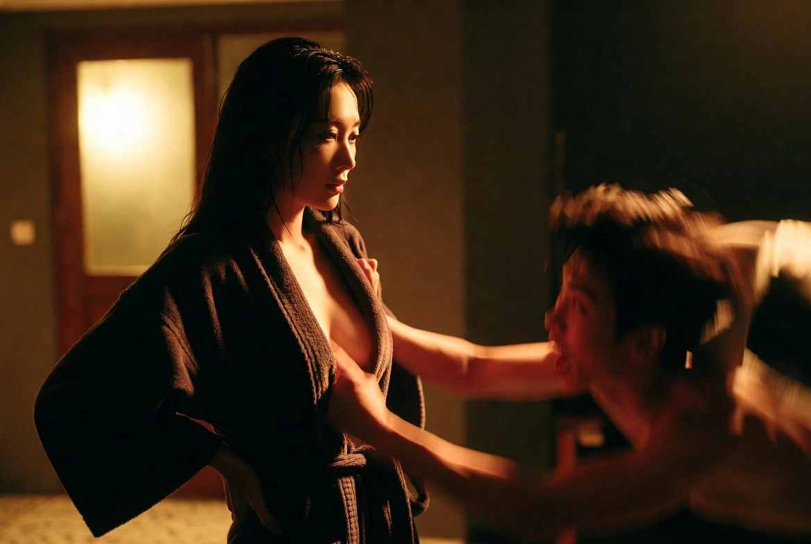 整个人往前扑，直直撞进她怀里